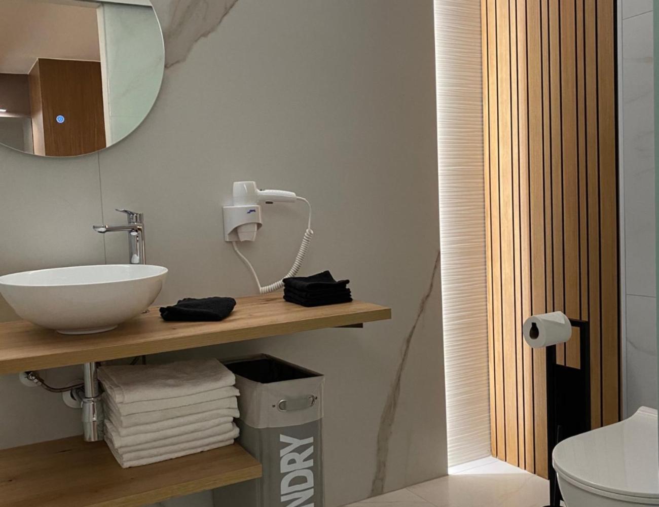 Zeus Apartment Torremolinos Dış mekan fotoğraf